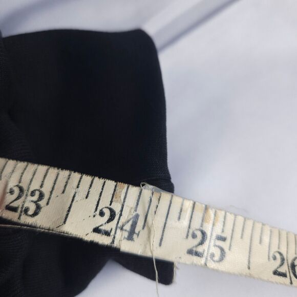 NWOT Beyonce Renaissance World Tour Crewneck Sweatshirt Pullover Unisex Small - Picture 5 of 6